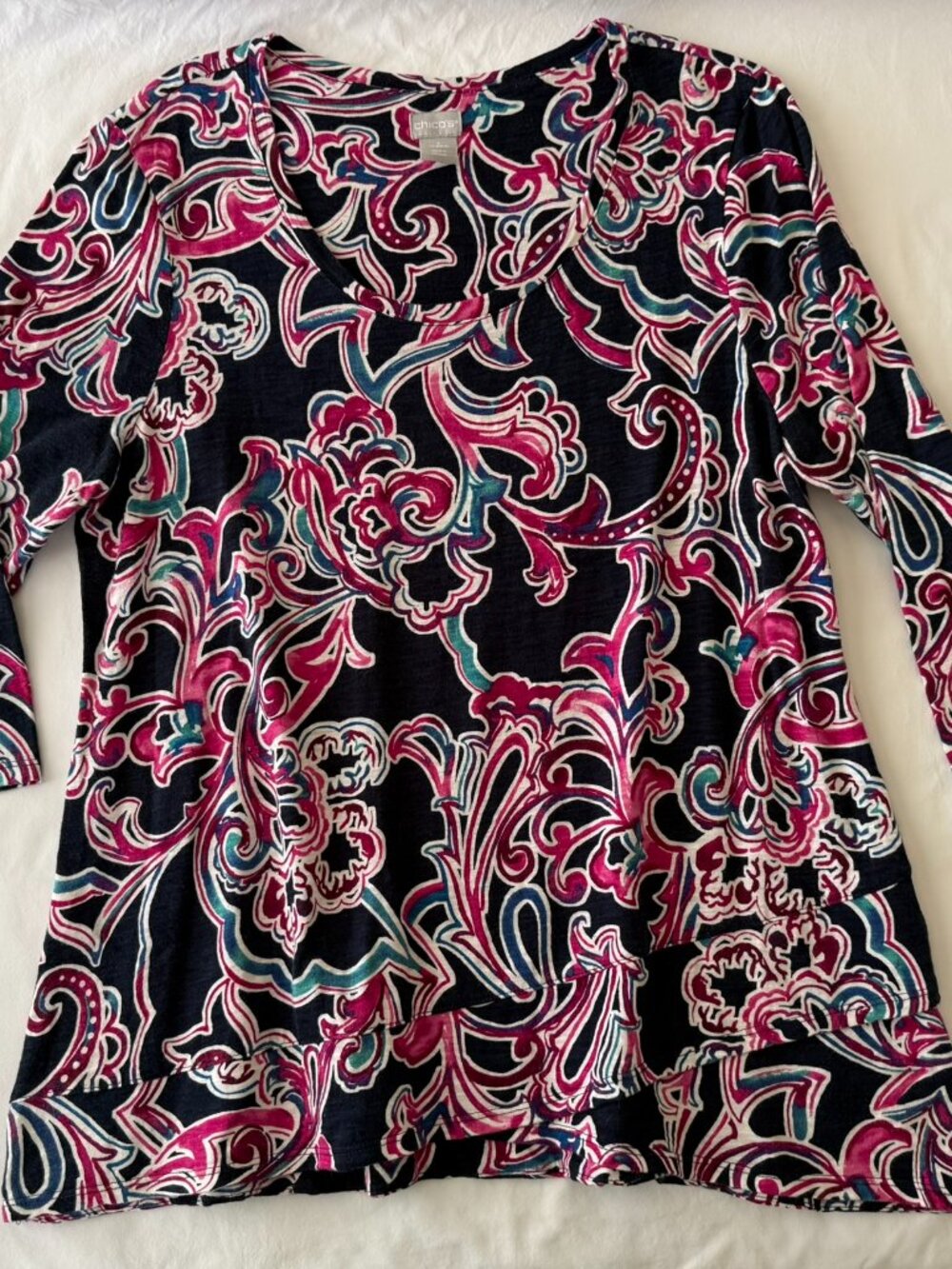 Chico's Floral Paisley 3/4 Sleeve High/Low/Asymmetrical hem Top Size 3
